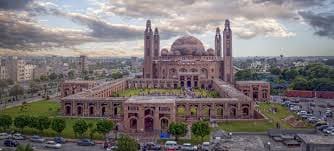 Bahria Town Lahore Apartment Rentals